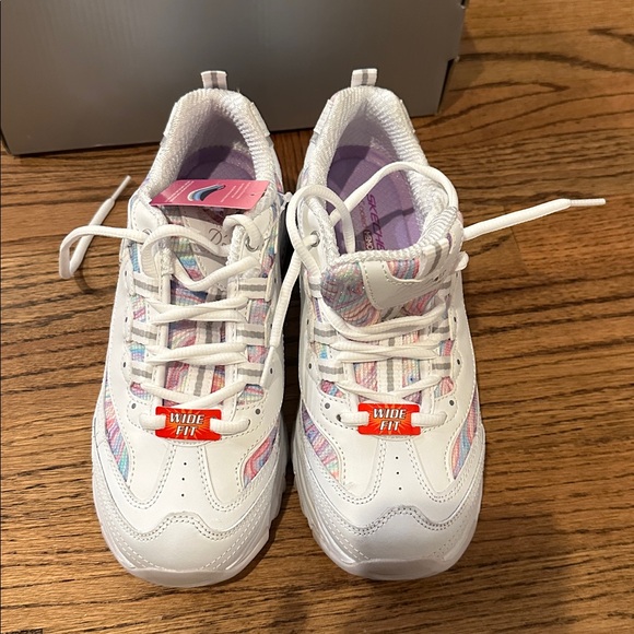 NIB Skechers Womens D'lites® Whimsical Dream Women's Sneakers. Size 7 wide - Picture 13 of 15